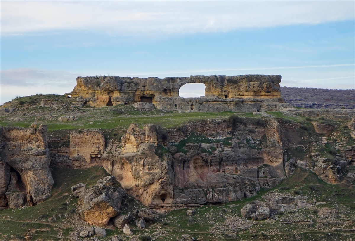 Eğil Asur Kalesi