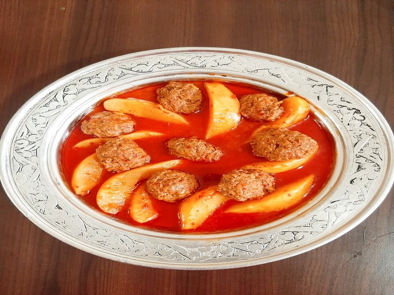 Ayvalı Köfte