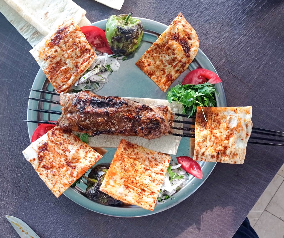 Perdeli Ciğer Kebabı